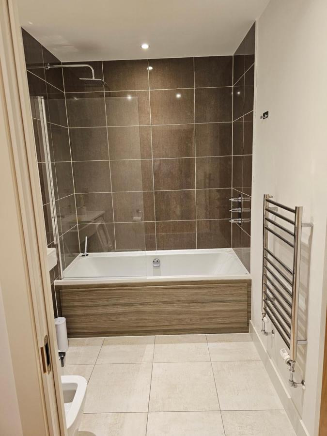 Santina Apartments Croydon Extérieur photo