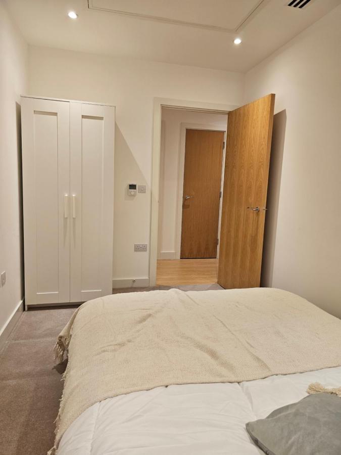 Santina Apartments Croydon Extérieur photo