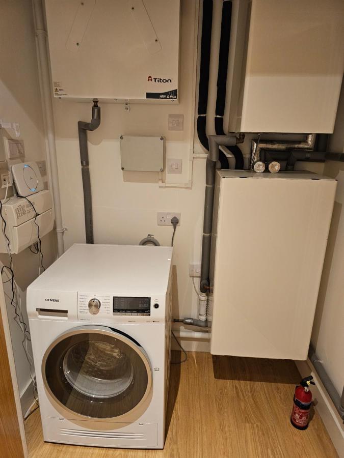 Santina Apartments Croydon Extérieur photo