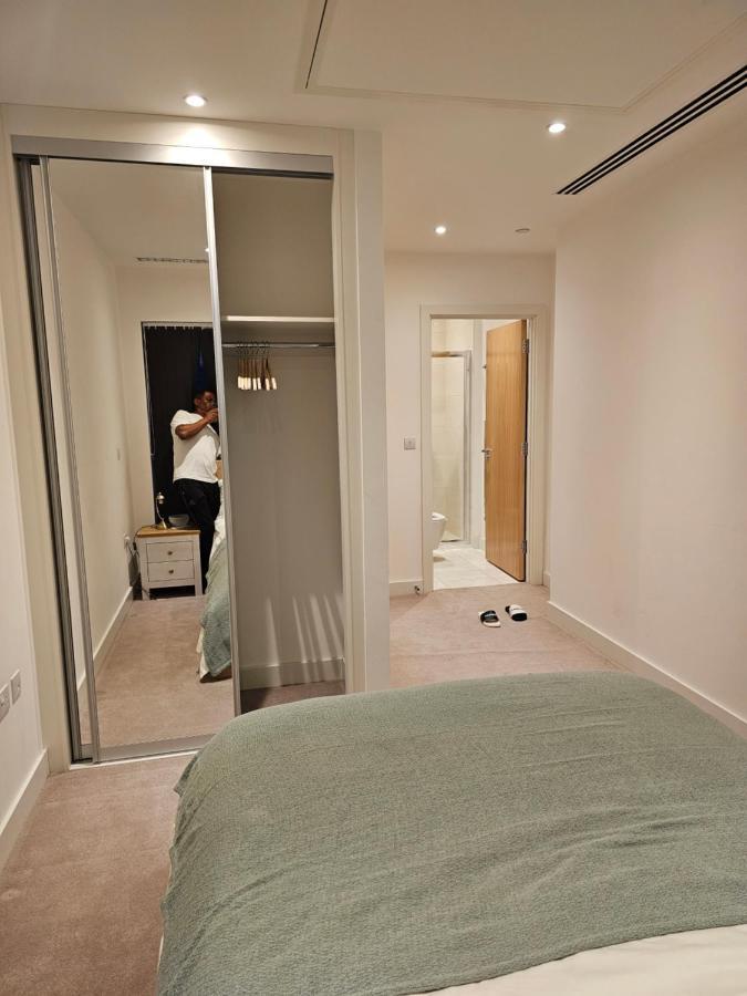 Santina Apartments Croydon Extérieur photo