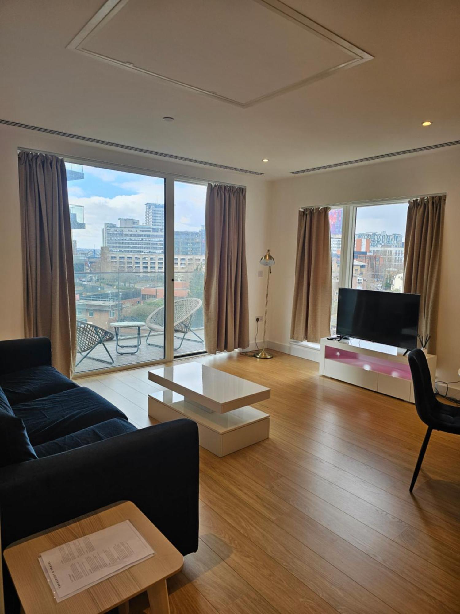 Santina Apartments Croydon Extérieur photo